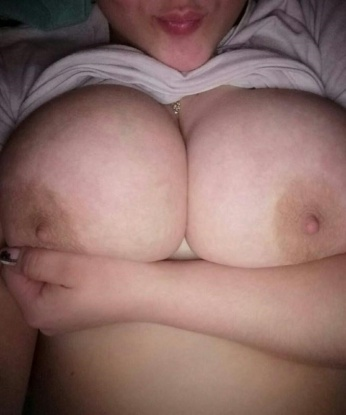 Марина, 22 года, 6 размер груди